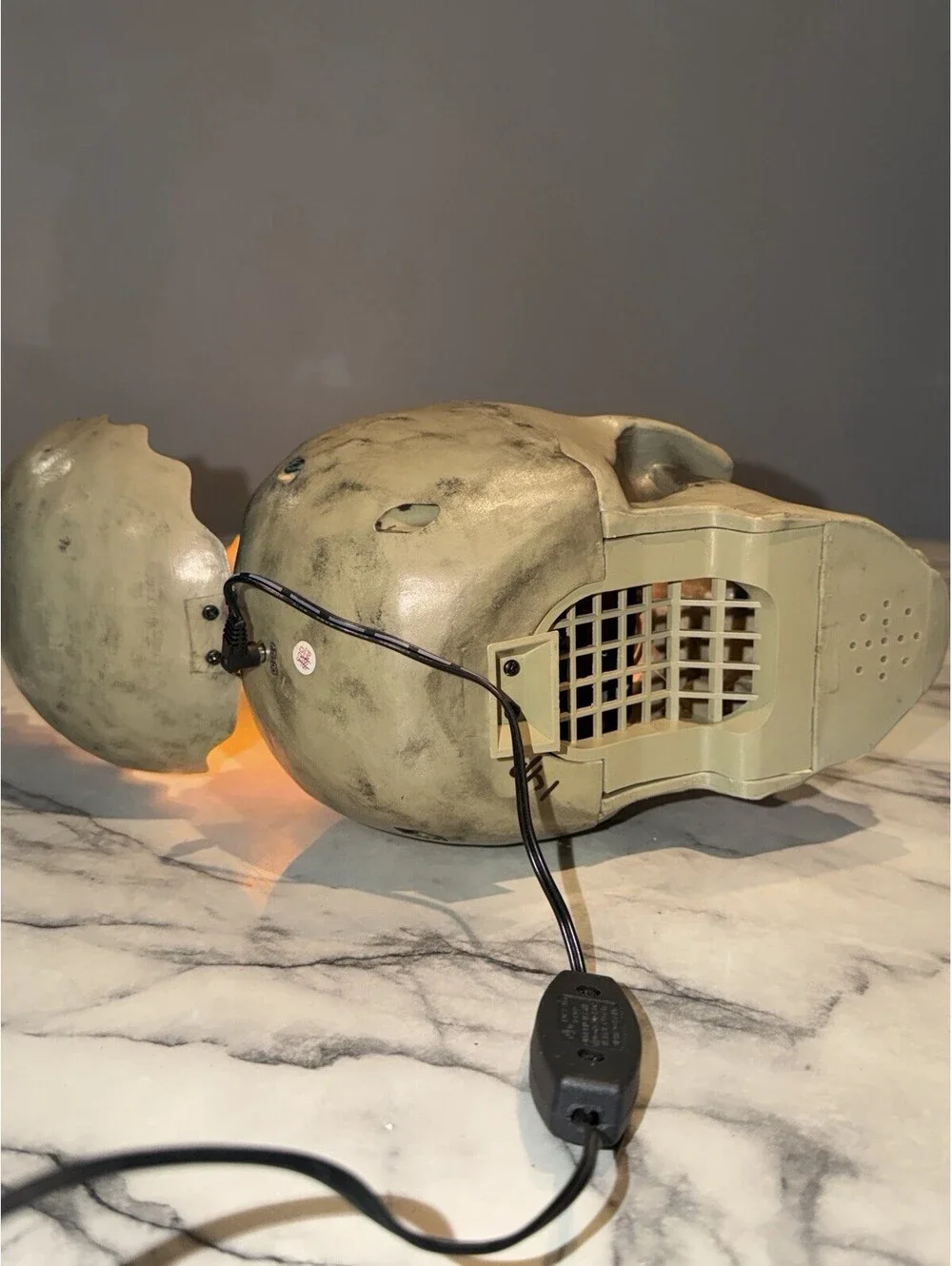 GEMMY Halloween Flaming Skull Electric Light Up Motion Vintage Boxed Prop